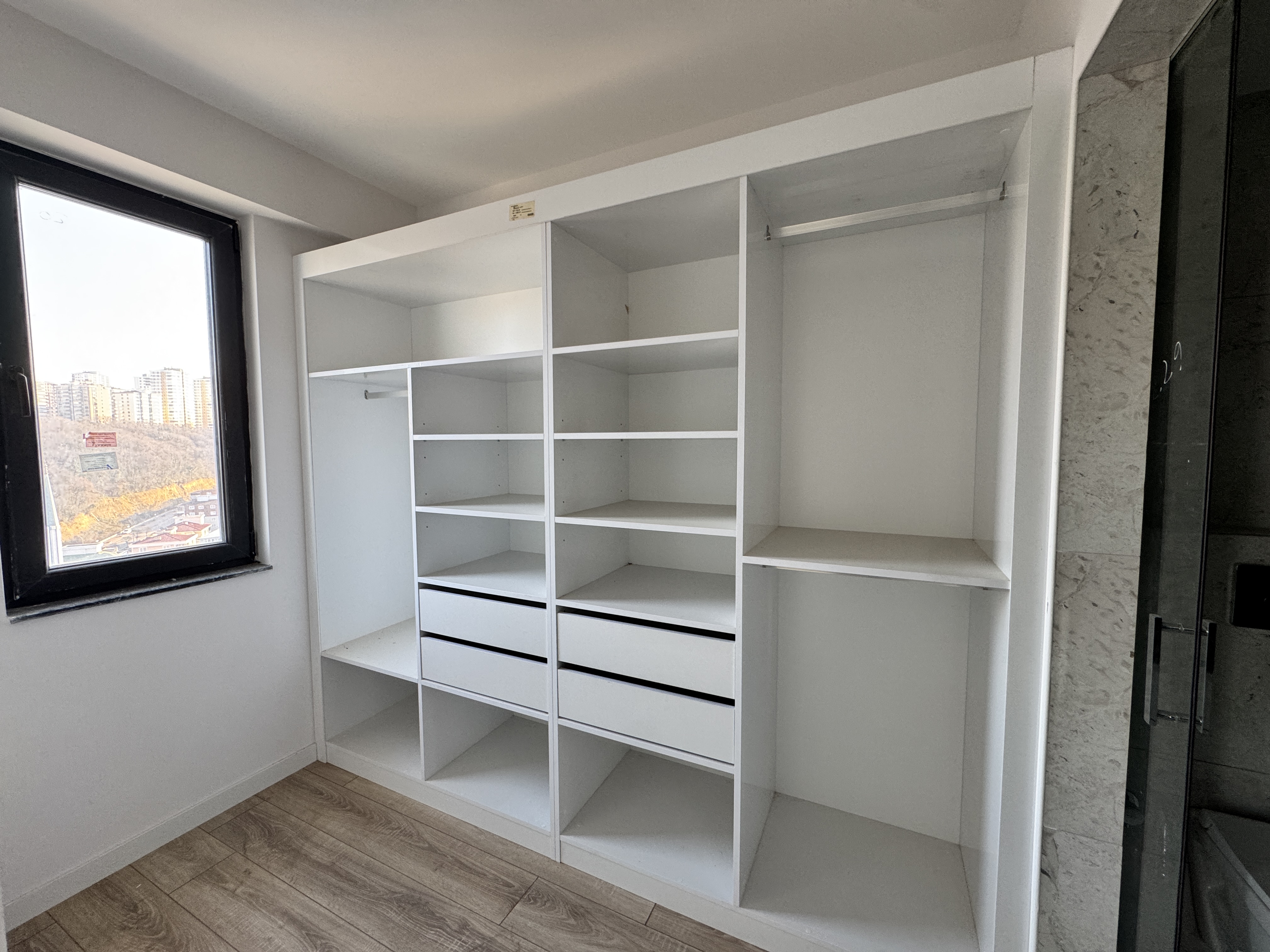 CANİK TÖRE TOWERS'TA ULTRA LÜX 3+1 245 METREKARE DAİRE